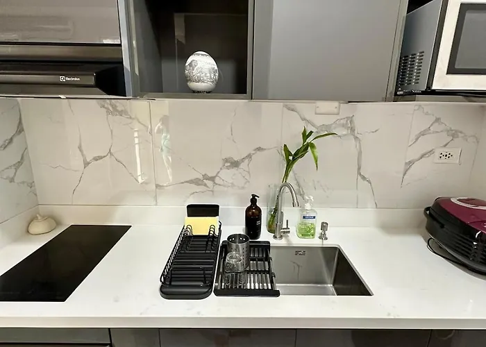 Apartamento Celandine Heights By The Celandine Dmci Homes Manila